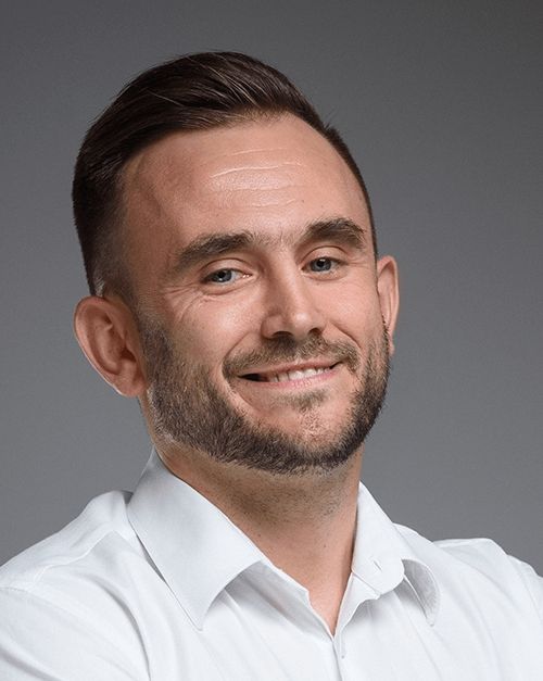 pracownik Wojciech Psyk